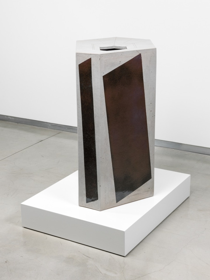 John Mason Irregular Hex, Grey with Dark Parallelograms, 1986