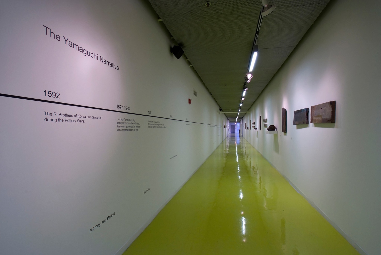 Installation view of&nbsp;Plate Convergence, Hyde Park Art Center, 2007. Courtesy of Hyde poark Art Center, Chicago. Photo: Tom Van Eynde.