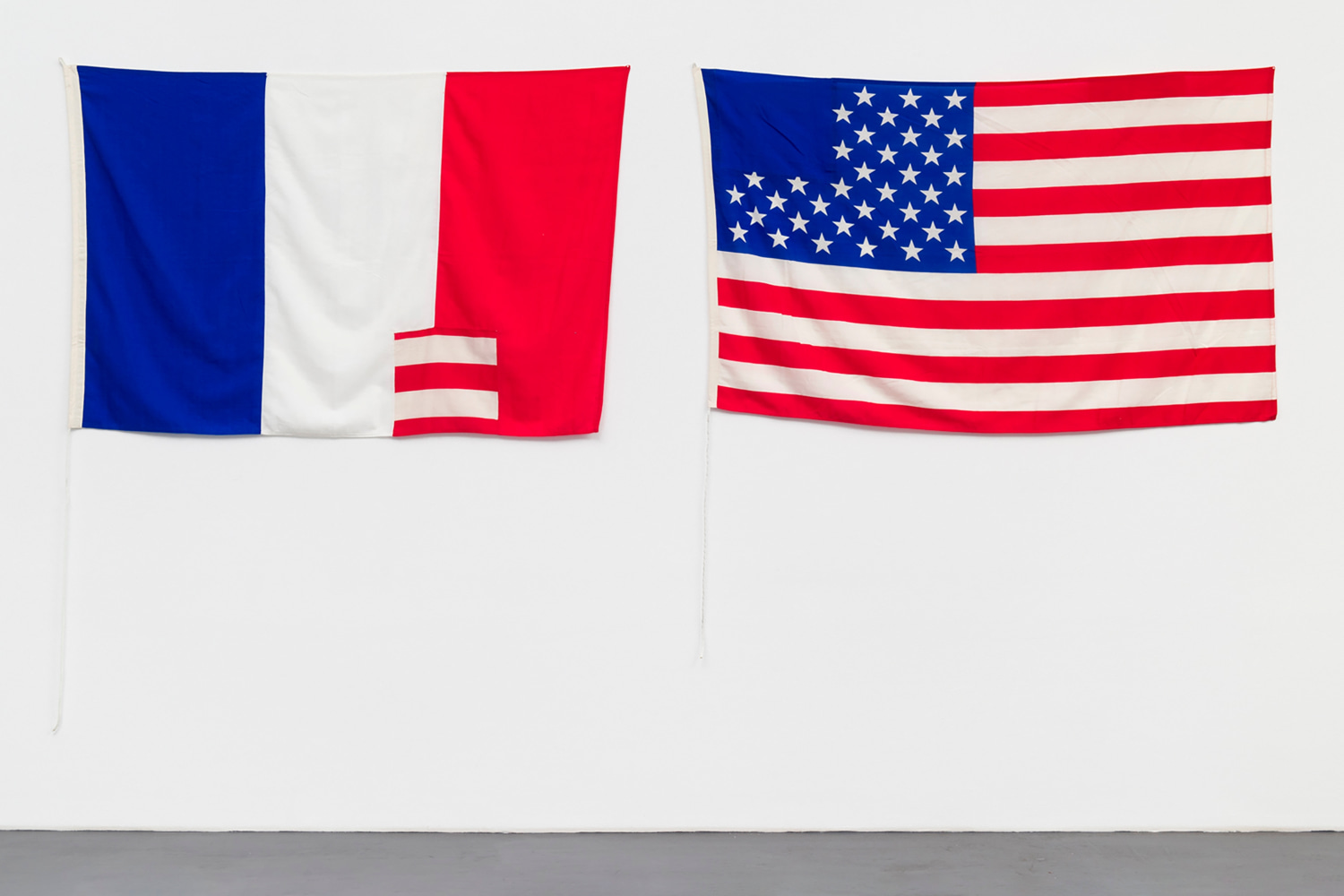 KP Brehmer

Correction of the Flags of France and America on the Basis of Genetic Programs (Version 2)

1970s

Fabric, two parts

57 x 35 1/2 inches; 57 1/2 x 37 3/4 inches

145 x 90 cm; 146 x 96 cm