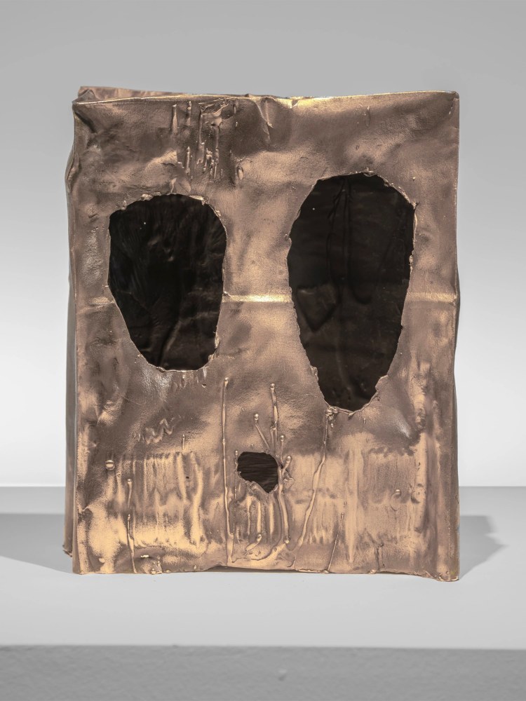 Jon Pylypchuk

ghost bag #1

2023

Bronze

10 x 8 x 4 inches

25.4 x 20.3 x 10.2 cm

$5,000