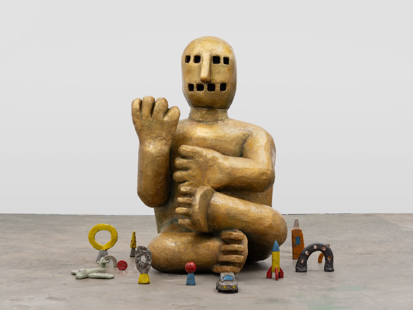 Stanley Edmondson

Untitled (Meditating Gigantor), 2024

painted cement, glazed ceramic

70 x 46 x 42 in
178 x 117 x 107 cm