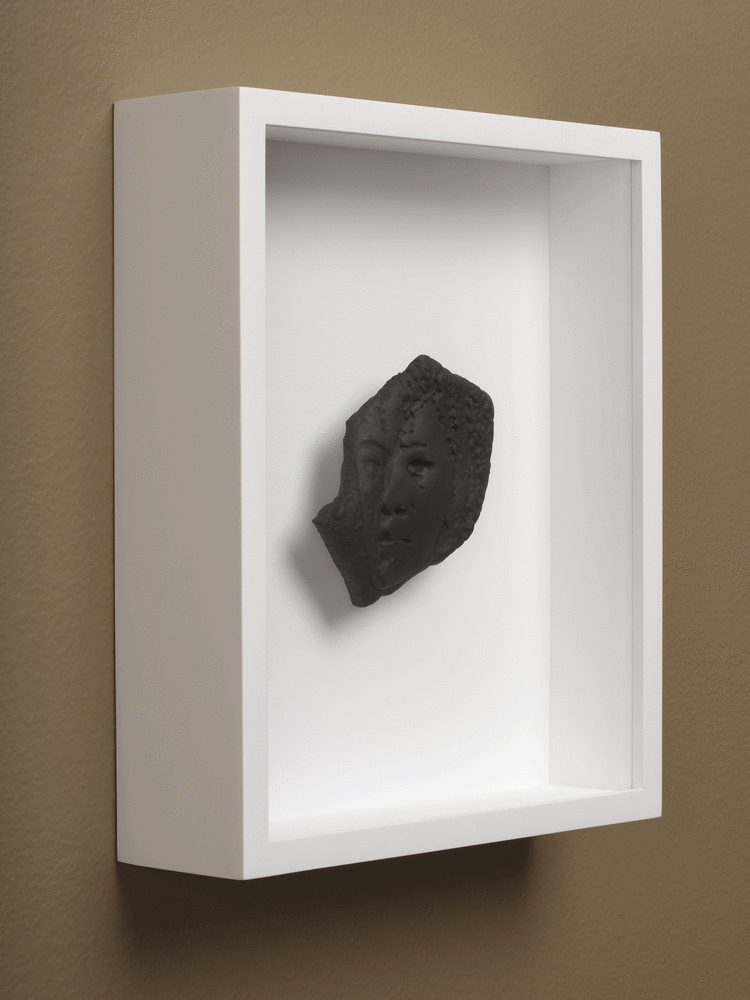 Erica Deeman

Untitled 14 (Self Portrait), 2020

Cassius Obsidian clay, unique in a series

Framed Dimensions:

10 1/2 x 8 3/4 x 2 3/4 inches

26.7 x 22.2 x 7 cm

Edition&amp;nbsp;of 3

$6,500.