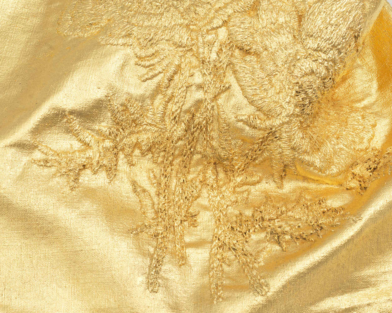 Jessie Henson Monument (fold), 2024 Inscribed on the verso with the artist's signature, name and date Unique Bronze with 23.75K gold leaf 2 x 11 3/4 x 10 3/4 inches 5.1 x 29.8 x 27.3 cm