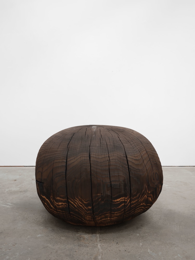 Jesse Schlesinger Untitled (c. o.), 2023 Redwood (salvaged) 32 1/2 x 46 x 46 inches 82.5 x 116.8 x 116.8 cm
