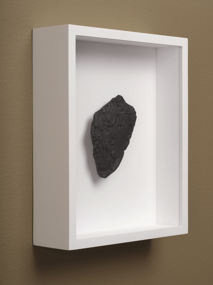 Erica Deeman

Untitled 02 (Self Portrait), 2020

Cassius Obsidian clay, unique in a series

Framed Dimensions:

10 1/2 x 8 3/4 x 2 3/4 inches

26.7 x 22.2 x 7 cm

Edition&amp;nbsp;of 3

$6,500.