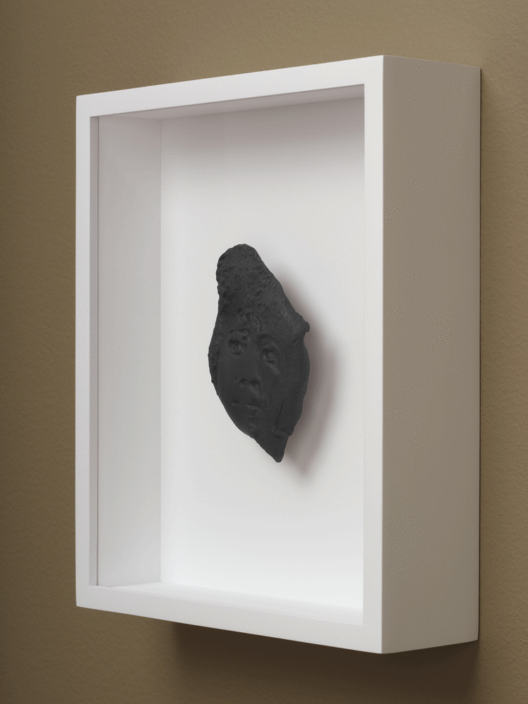 Erica Deeman

Untitled 15 (Self Portrait), 2020

Cassius Obsidian clay, unique in a series

Framed Dimensions:

10 1/2 x 8 3/4 x 2 3/4 inches

26.7 x 22.2 x 7 cm

Edition&amp;nbsp;of 3

$6,500.