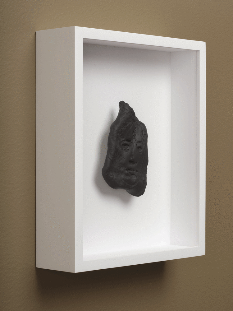 Erica Deeman

Untitled 03 (Self Portrait), 2020

Cassius Obsidian clay, unique in a series

Framed Dimensions:

10 1/2 x 8 3/4 x 2 3/4 inches

26.7 x 22.2 x 7 cm

Edition of 3

$6,500.