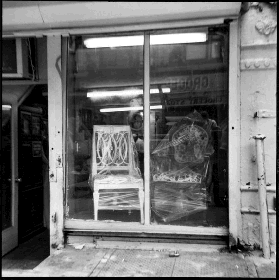 Zoe Leonard, Two Chairs, 1999/2000