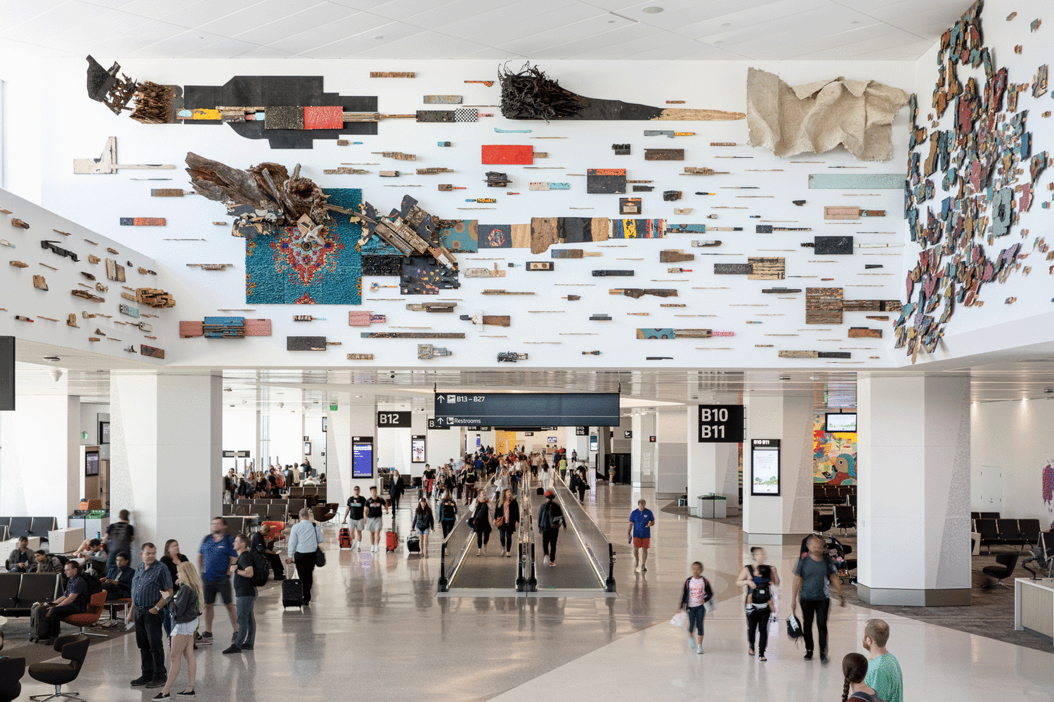 Leonardo Drew Installation View, 2019 San Francisco International Airport