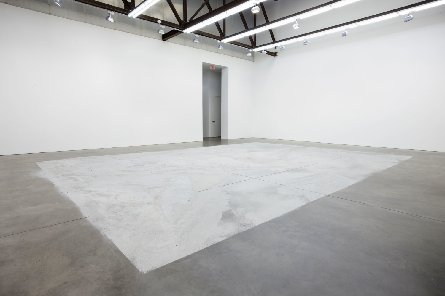 Roger Hiorns
Untitled, 2014
Atomised passenger aircraft engine and granite altarpiece
Dimensions variable
Installation view
September 6 &amp;ndash; October 18, 2014
Luhring Augustine, New York