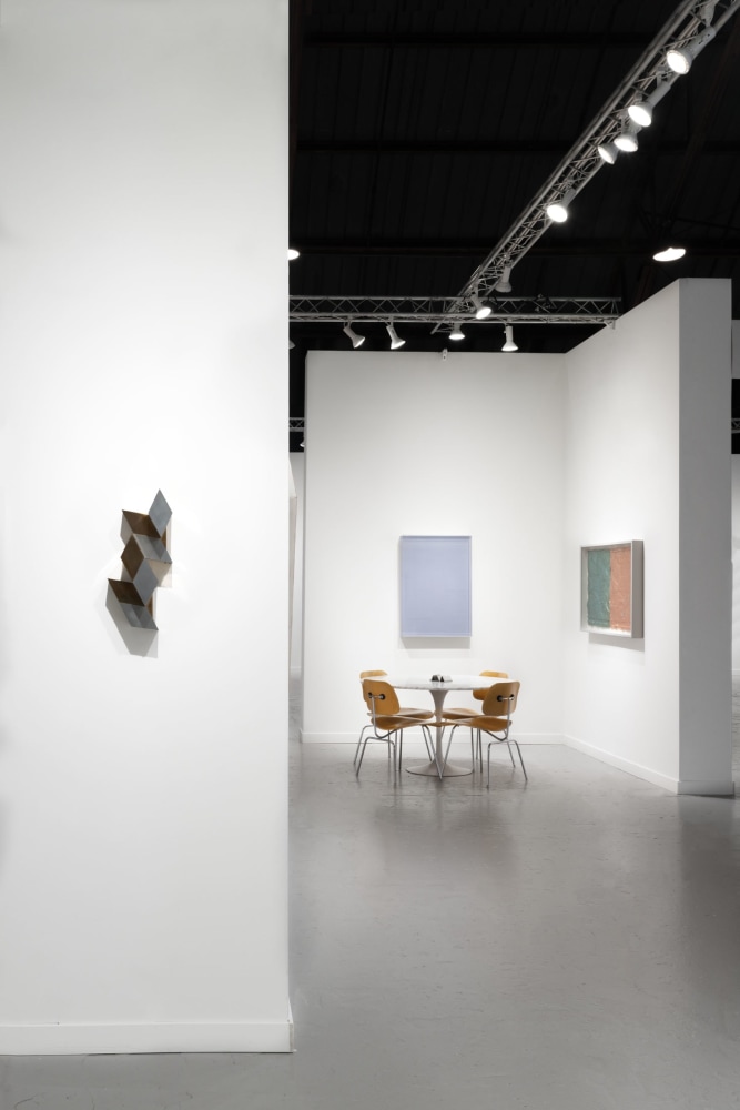 Luhring Augustine
Frieze Los Angeles 2023, Booth H1
Installation view
Photo: Dawn Blackman