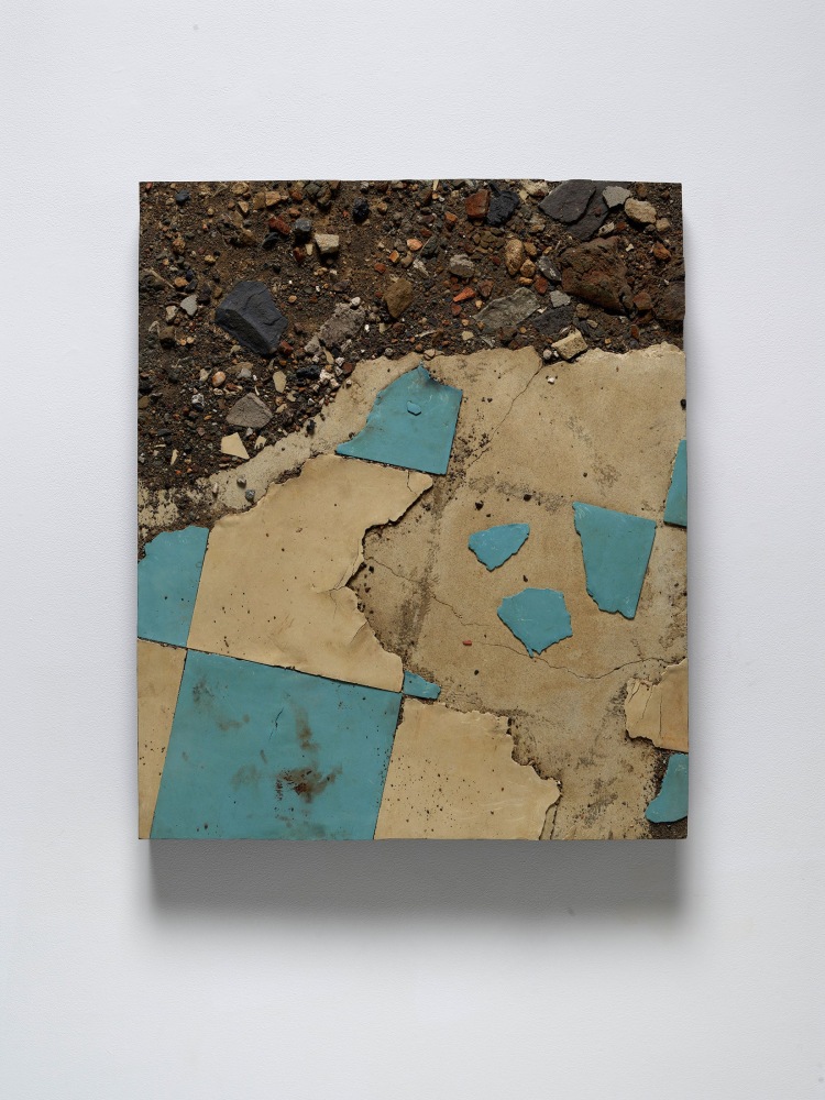 Boyle Family
Study from the Japan Series with Broken Blue and White Linoleum and Debris, Miyazaki Prefecture, 1990
Mixed media, resin, fibreglass
35 7/8 x 29 7/8 inches
(91 x 76 cm)