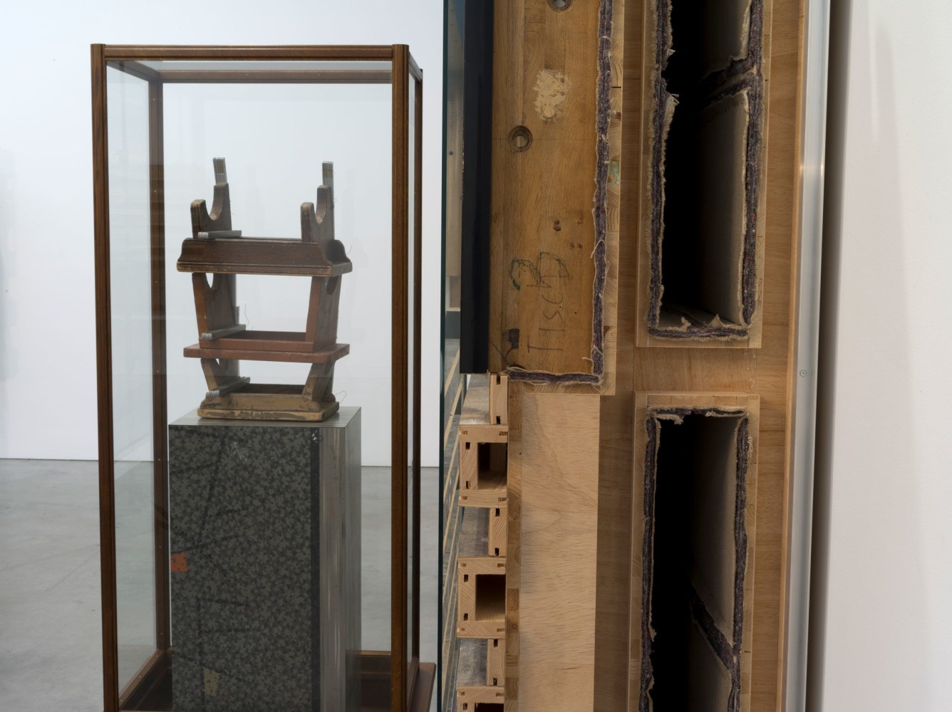 Reinhard Mucha

Freiheit for Berlin&amp;nbsp;/&amp;nbsp;Minden, [2013] 2008 / 2013

Two-part work ensemble

&amp;nbsp;

Free-standing sculpture

Freiheit for Berlin, 2008

Solid wood, float glass (display&amp;nbsp;case), oil paint print on bituminized feltbase (flooring,&amp;nbsp;found&amp;nbsp;material) on blockboard (pedestal), 3 wooden footstools (found&amp;nbsp;objects), 9 aluminum folding rulers, binding wire

71.89 x 30.31 x 20.47 inches

(182.6 x 77.0 x 52.0 cm)

Wall-mounted sculpture

Minden, 2013

Aluminum profiles, float glass, alkyd enamel painted on reverse of glass,&amp;nbsp;carom billiards table&amp;nbsp;wooden rails with so-called diamonds, cushion rubber, billiard cloth (split&amp;nbsp;found&amp;nbsp;object),&amp;nbsp;floor board from an artist&amp;rsquo;s studio&amp;nbsp;residue of various oil paints, resin and dispersion paints, plywood (split&amp;nbsp;found&amp;nbsp;object), canvas, felt, plywood, blockboard

66.85 x 166.14 x 19.61 inches

(169.8 x 422.0 x 49.8 cm)