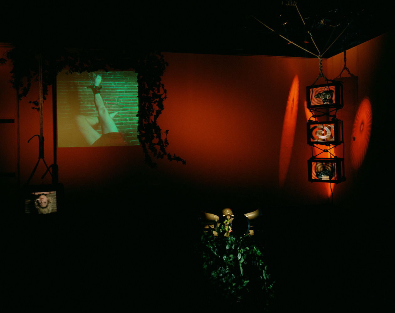 Charles Atlas

The Hanged One, 1997

Fifteen-channel video, mixed media, programmed lighting

Installation view, Whitney Museum of American Art, New York