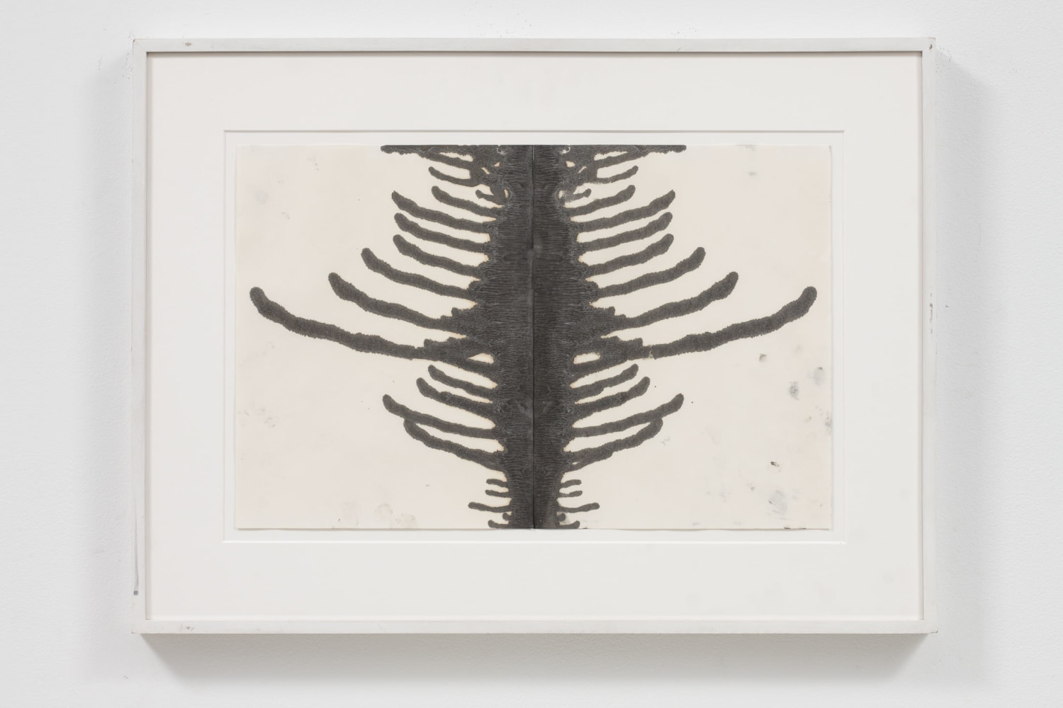 Christopher Wool
Untitled, 1986
Enamel on paper
11 x 17 inches (27.9 x 43.2 cm)
Framed: 17 3/4 x 23 3/4 inches (45.1 x 60.3 cm)