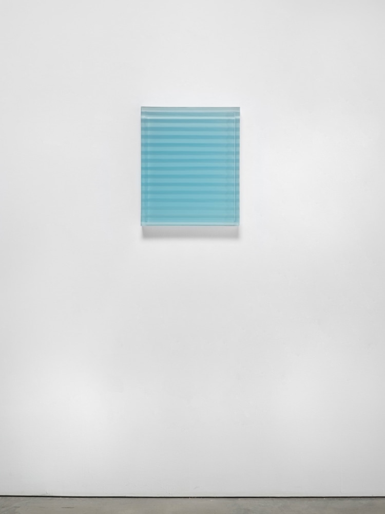 Rachel Whiteread
Untitled, 2020
Resin
23 5/8 x 19 3/4 x 3 inches
(60 x 50.2 x 7.5 cm)