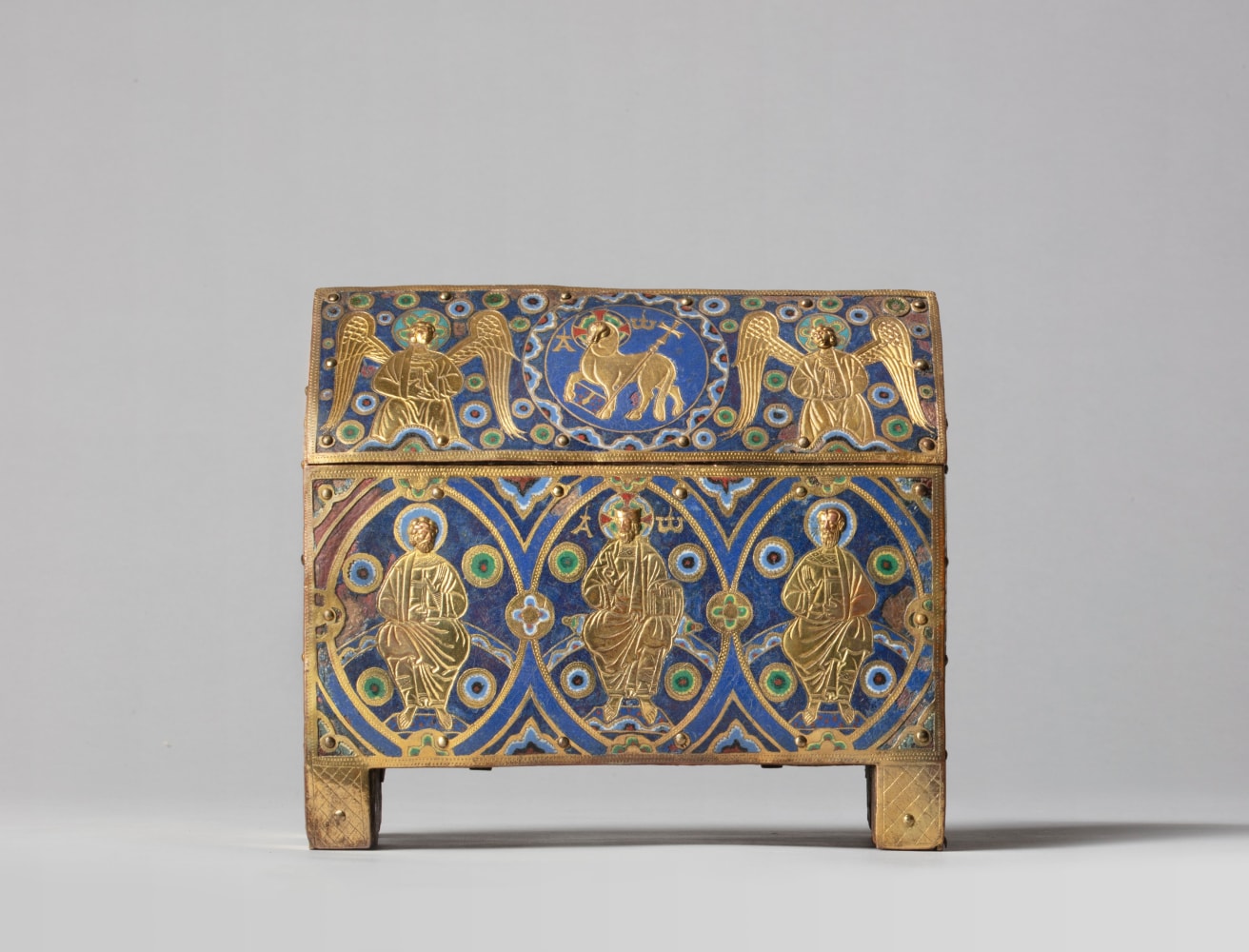 An enamelled casket showing Christ in Majesty and the Lamb of God, c. 1190-1200
France, Limoges
Gilded copper alloy with champlev&amp;eacute; enamel over oak core
7 7/8 x 9 x 4 inches
(20 x 22.9 x 10.3 cm)