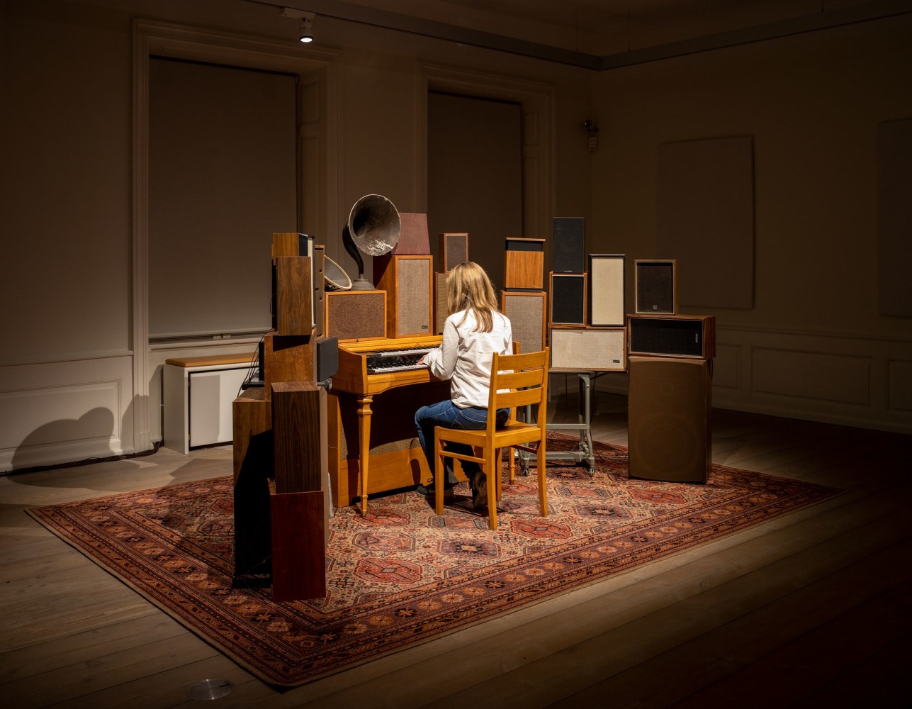 Janet Cardiff and George Bures Miller
The Poetry Machine,&amp;nbsp;2017
Interactive audio/mixed-media installation including organ, speakers, carpet, computer and electronics
Dimensions variable
Installation view,&amp;nbsp;Leonard Cohen: A Crack in Everything
October 24, 2019 &amp;ndash; August 2, 2020
Kunstforeningen GL STRAND, Copenhagen, Denmark
Photo:&amp;nbsp;Jan Sõndergaard