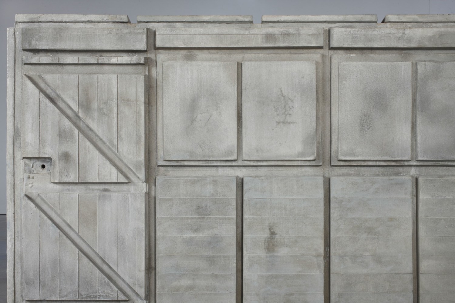 Rachel Whiteread
Detached III, 2012
Detail
Concrete and steel
77 1/8 x 67 11/16 x 115 11/16 inches&amp;nbsp;
(196 x 172 x 294 cm)