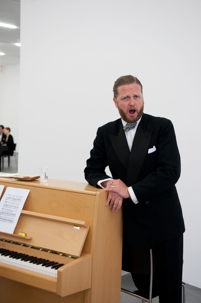 Ragnar Kjartansson
To Music / An die Musik, 2012
Performed at the Migros Museum f&amp;uuml;r Gegenwartskunst
June 10 &amp;ndash; 17, 2012
Duartion: 4 to 8 hours, daily
Photo: Marie Lusa