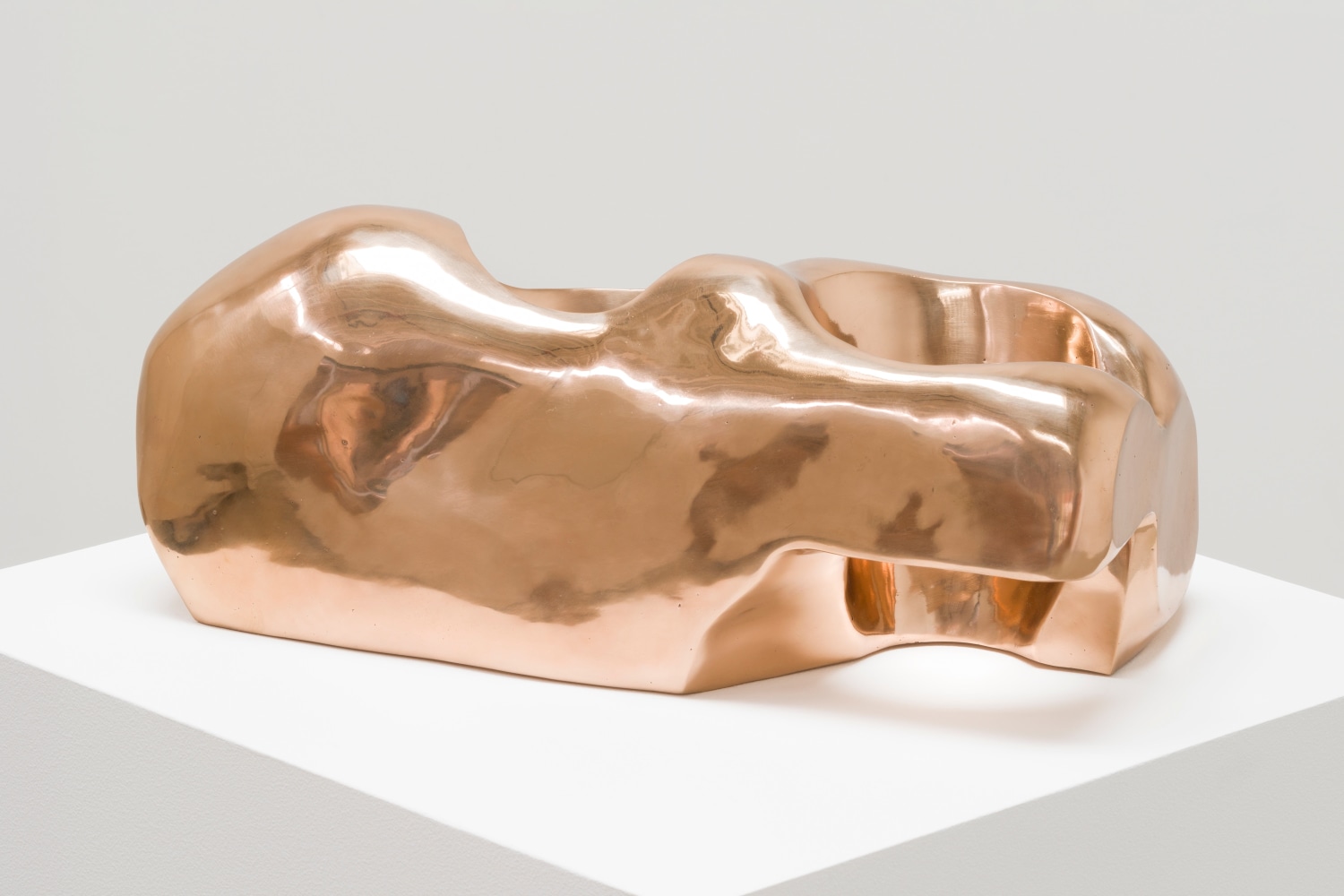 Sarah Crowner
Stone 3 (Large), 2024
Bronze
20 x 11 3/4 x 8 1/4 inches
(50.8 x 29.8 x 20.8 cm)
Edition of 3&amp;nbsp;
​​​​​​​Photo: Charles Benton