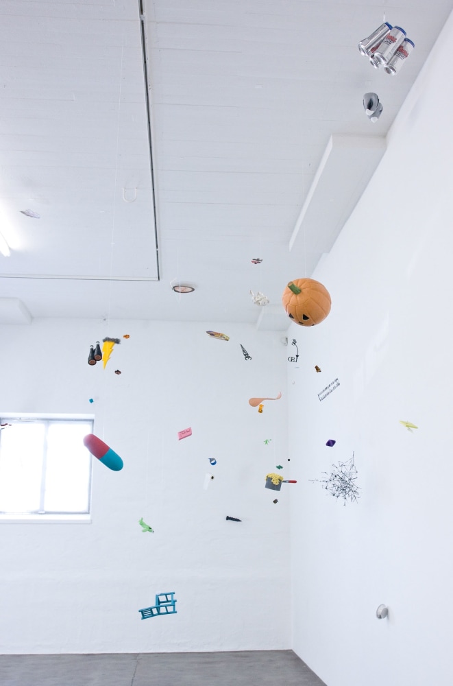 Tom Friedman
Up in the Air, 2010
Mixed media
Variable dimensions
Installation at Magasin 3 Konsthall, Stockholm