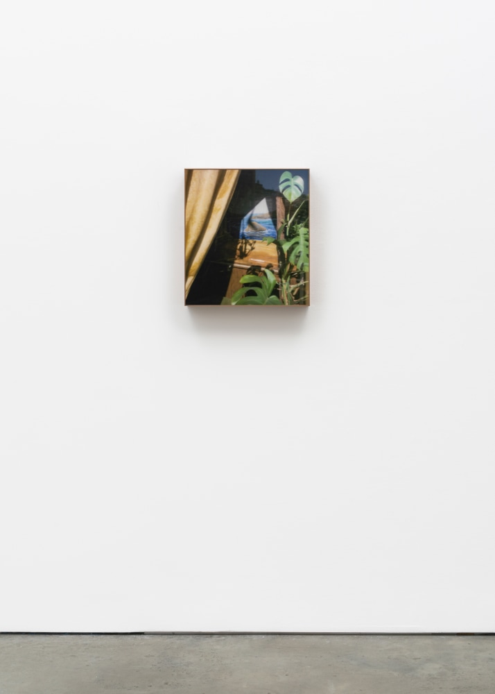 Stephen Shore

New York, New York, 1974 [Barber Shop Window]

2023

Archival pigment print mounted to 3D lenticular lens in a walnut frame

20 x 18 inches (50.8 x 45.7 cm)

Edition of 5

SS 3475

$30,000