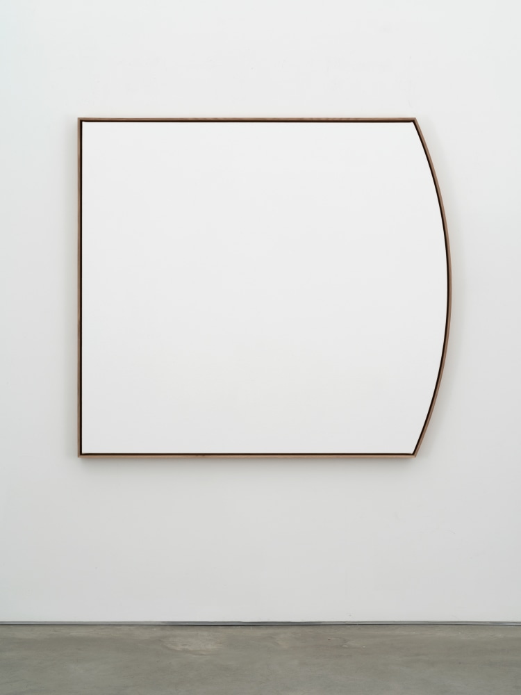 Jacob Kassay

Untitled

2018

Acrylic on canvas, oak frame

49 3/8 x 54 3/8 inches (125.4 x 138.1 cm)

JK 562

&amp;nbsp;

INQUIRE