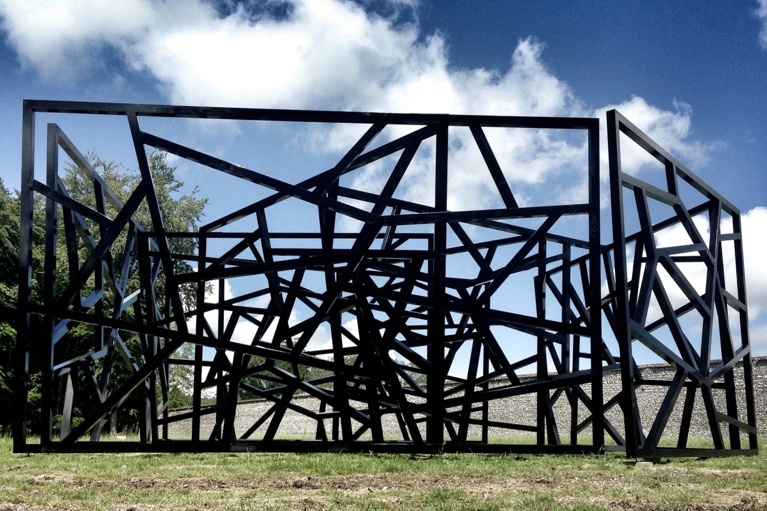 Eva Rothschild

Nature and Culture

2014

Painted aluminum

118 1/8 x 374 1/8 x 374 1/8 inches (300 x 950.3 x 950.3 cm)

ER 258

&amp;nbsp;