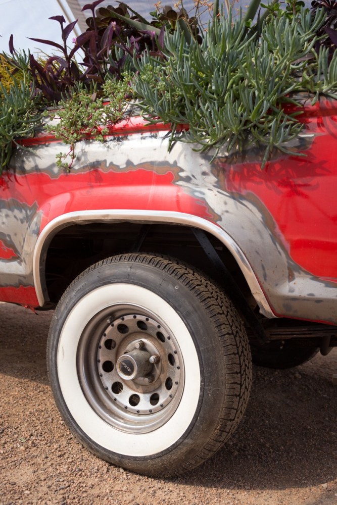 Sam Falls,&amp;nbsp;Untitled (Life in California), 2014

1984 Ford Ranger, soil, succelents,&amp;nbsp;66 x 63 x 191 inches.

Courtesy of the artist and Ballroom Marfa. Photo: Fredrik Nilsen.

&amp;nbsp;

INQUIRE