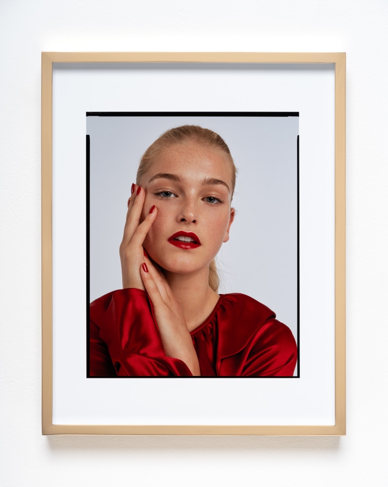 Elad Lassry

Untitled (Assignment, Ruffle Collar 4)

2019

Archival pigment print, brass frame

14 1/4 x 11 1/4 x 2 inches (36.2 x 28.6 x 5.1 cm) framed

Edition&amp;nbsp;of 3

EL 513

$12,000

&amp;nbsp;

INQUIRE