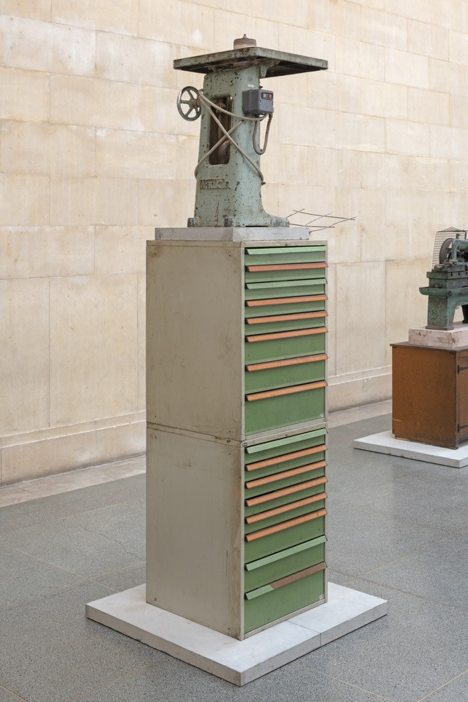Mike Nelson

The Asset Strippers (from antiquity)

2019

Steel cabinets, bobbin sander, cast concrete blocks

128 3/8 x 47 1/4 x 47 1/4 inches (326 x 120 x 120 cm)

MN 132

&amp;pound;60,000

&amp;nbsp;

INQUIRE

&amp;nbsp;

Installation view of The Asset Strippers at Tate Britain, 2019. Photo: Matt Greenwood