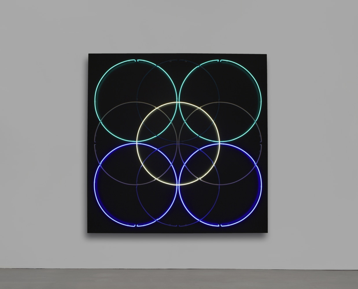 Doug Aitken

Not yet titled

2019

Neon, wood

82 x 82 x 6 1/2 inches (208.3 x 208.3 x 16.5 cm)

Edition&amp;nbsp;of 4, with 2 AP

DA 618

&amp;nbsp;

INQUIRE