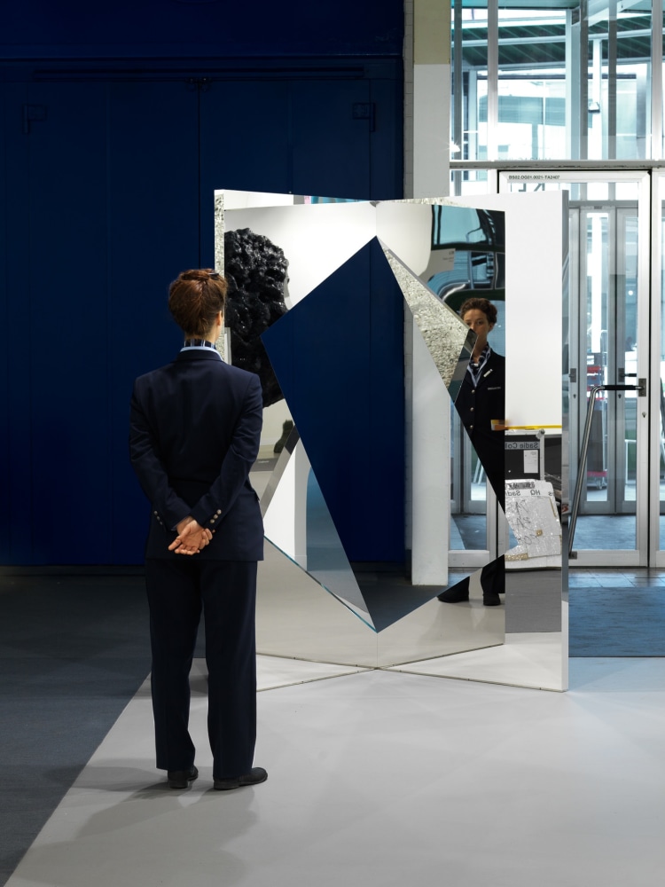 Jeppe Hein

Geometric Mirrors X

2019

Aluminum, stainless steel, high polished stainless steel (super mirror)

83 x 41 1/4 x 41 1/4 inches (210.8 x 104.8 x 104.8 cm)

Edition of 3, with 2 AP

JH 484

&amp;nbsp;

INQUIRE