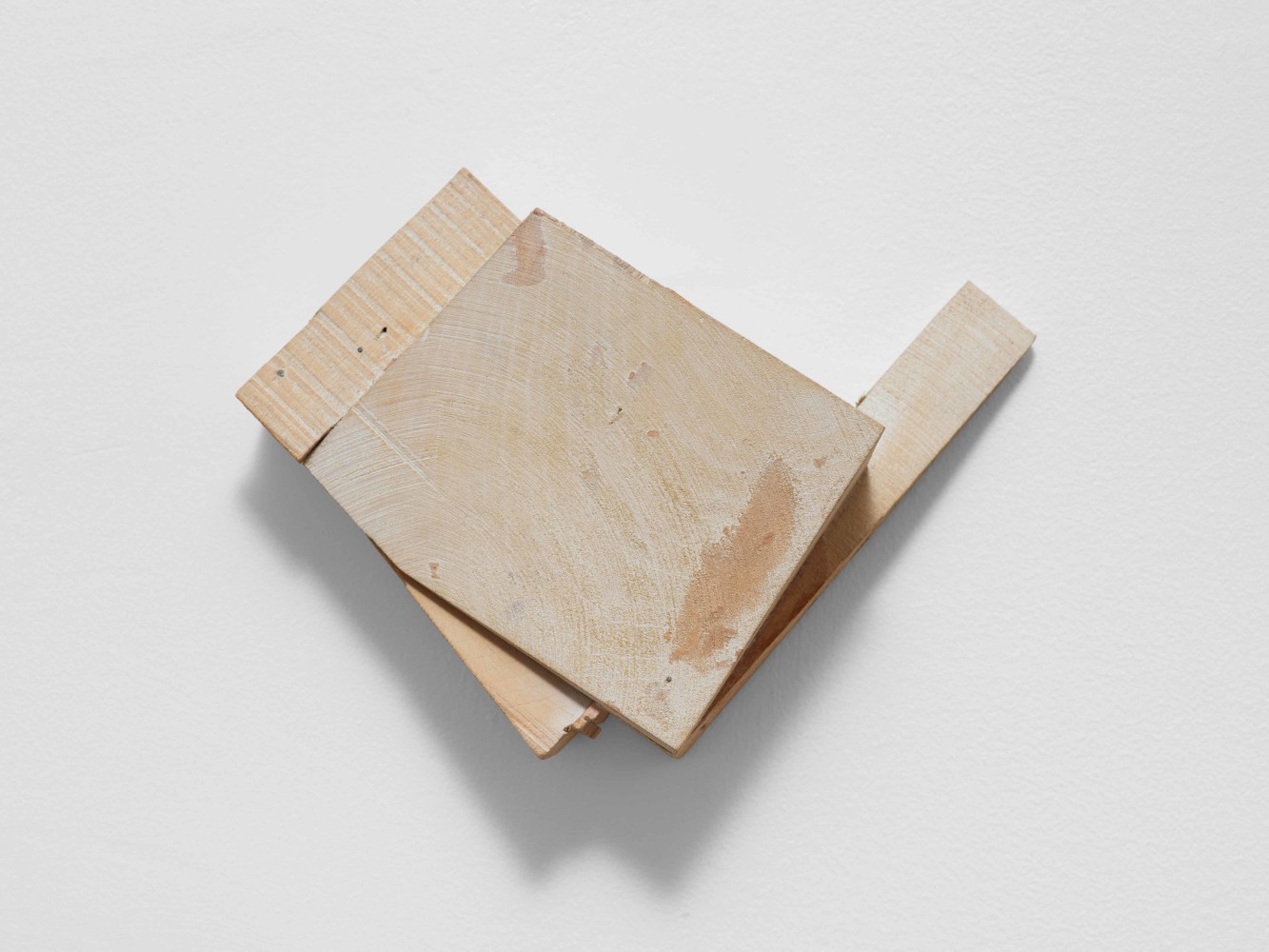 Joel Shapiro (b. 1941)

untitled, 1979

Wood and white primer

6 1/2 x 8 1/2 x 2 1/4 inches