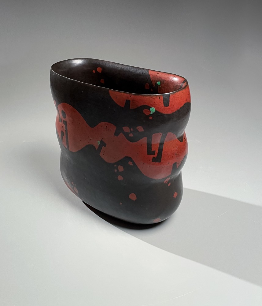 Morino Hiroaki Taimei Large, thickly walled, slightly flattened