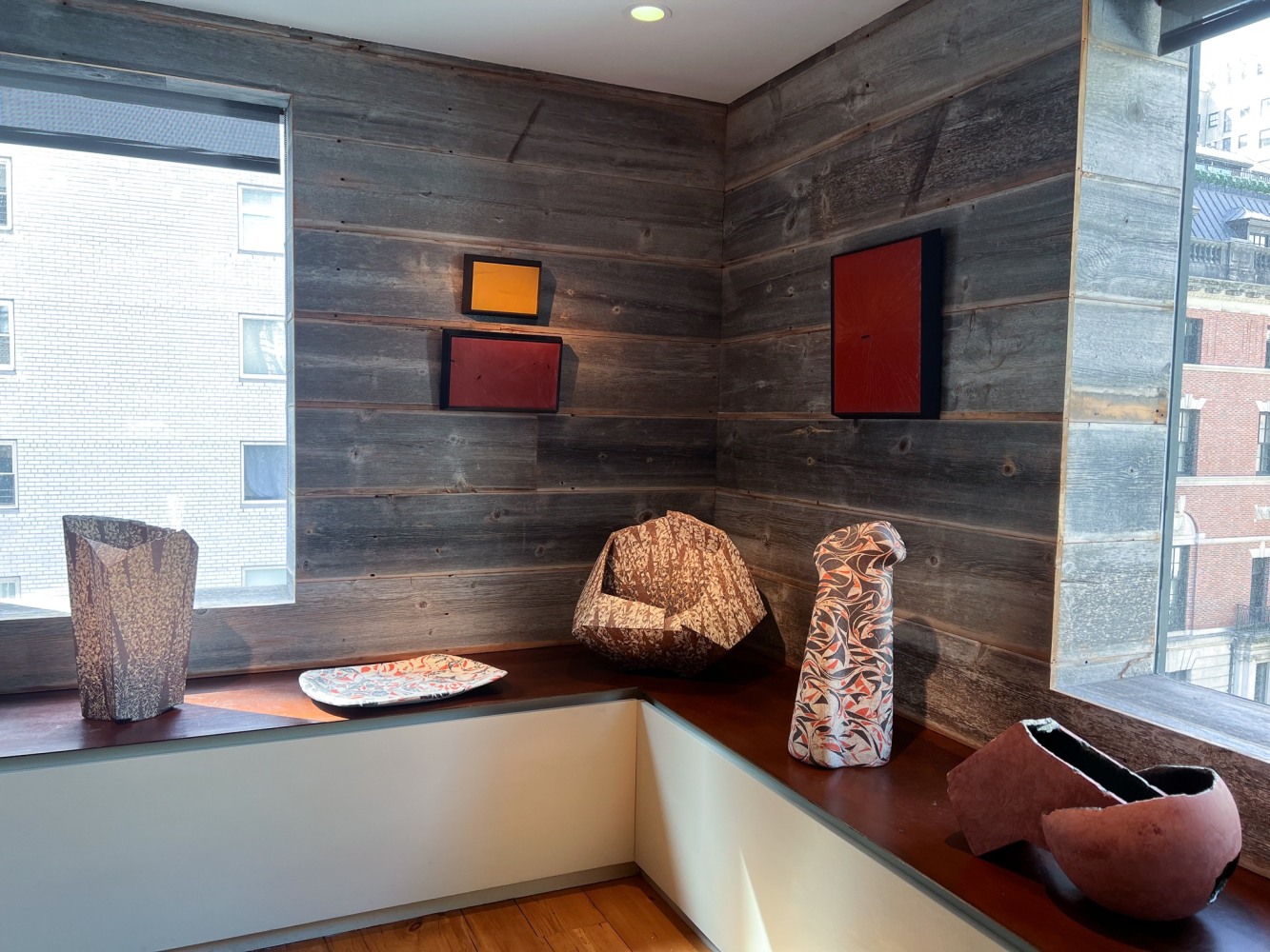 BEYOND THE SURFACE:                             The Unity of Form and Pattern in the Work of Wada Morihiro