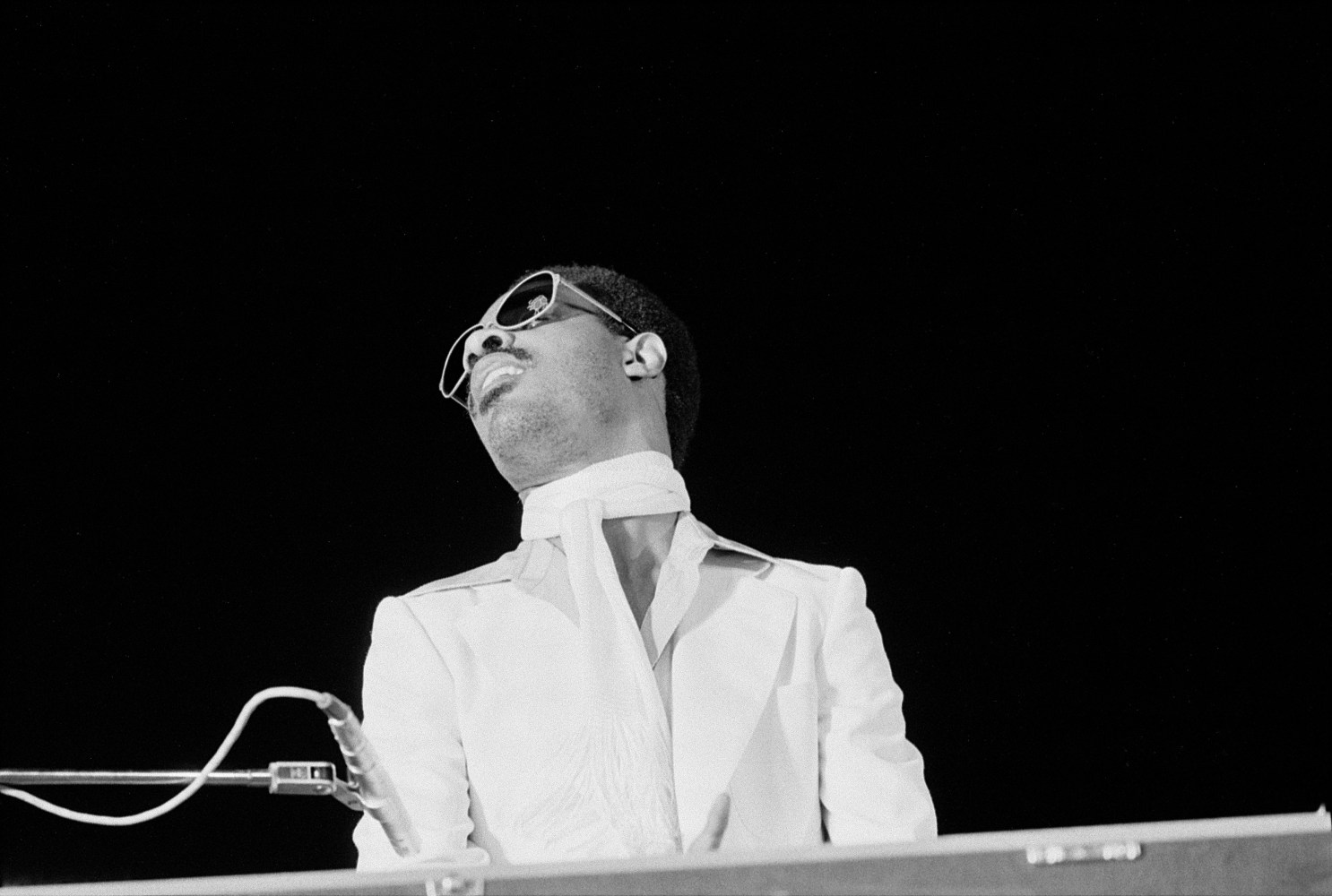 Bob Crawford (1939-2015)
Untitled (Stevie Wonder at FESTAC 1977), 1977
Archival inkjet print on Simply Elegant Gold Fibre paper
Image: 8 x 12 inches (20.3 x 30.5 cm)
Sheet: 11 x 14 inches (27.9 x 35.6 cm)
Edition of 3, printed 2023