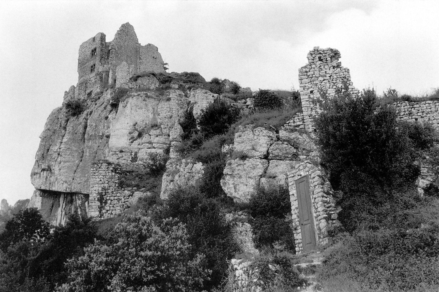 Installation view of Un Sculpteur, Une Ville, Valence, France, 1994.