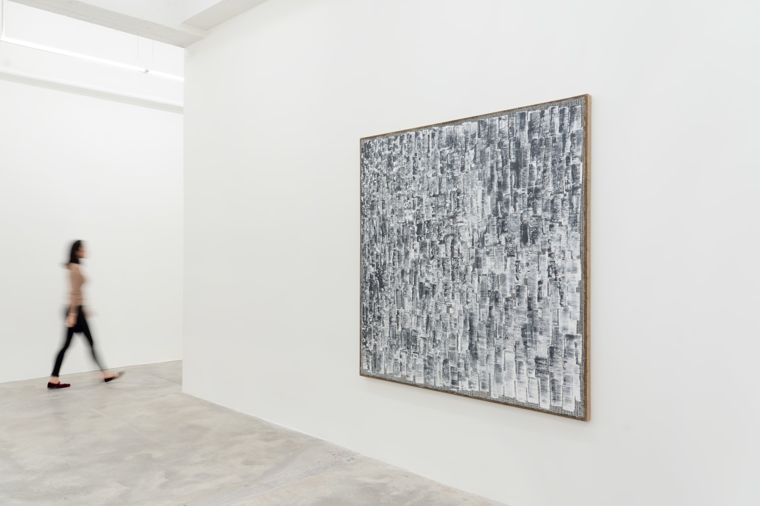 Ha Chong-Hyun (b. 1935)  Conjunction 21-09, 2021  Oil on hemp cloth  70.87 x 70.87 inches  180 x 180 cm