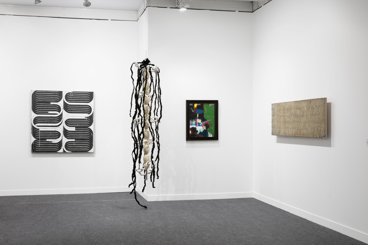 Installation view of FIAC 2021 (Booth E09). Photo&amp;nbsp;&amp;copy;&amp;nbsp;Sebastiano Pellion di Persano