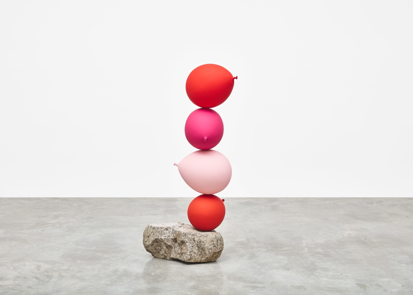 Gimhongsok (b. 1964)

Untitled (Short People)&amp;nbsp;Red, Pink, Pink, Red, 2018

Cast bronze, stone

45.28 x 20.67 x 11.81 inches

115 x 52.5 x 30 cm