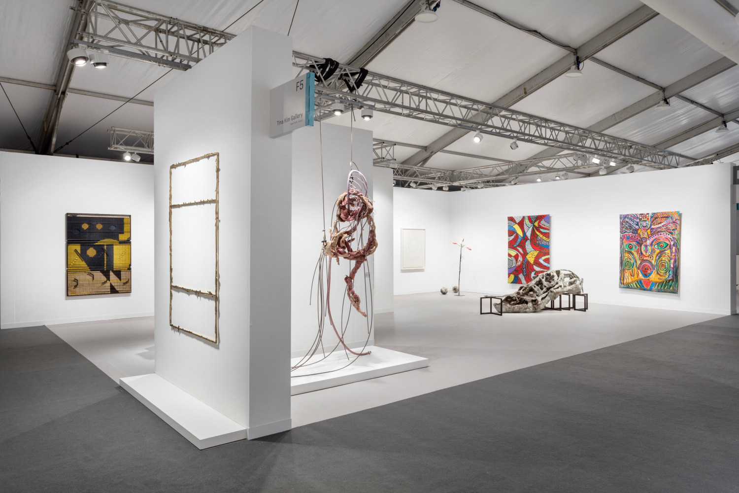 Image: Installation view of Frieze London&amp;nbsp;2022&amp;nbsp;(Booth F05) at The Regent&amp;#39;s Park. Photo&amp;nbsp;&amp;copy; Sebastiano Pellion di Persano