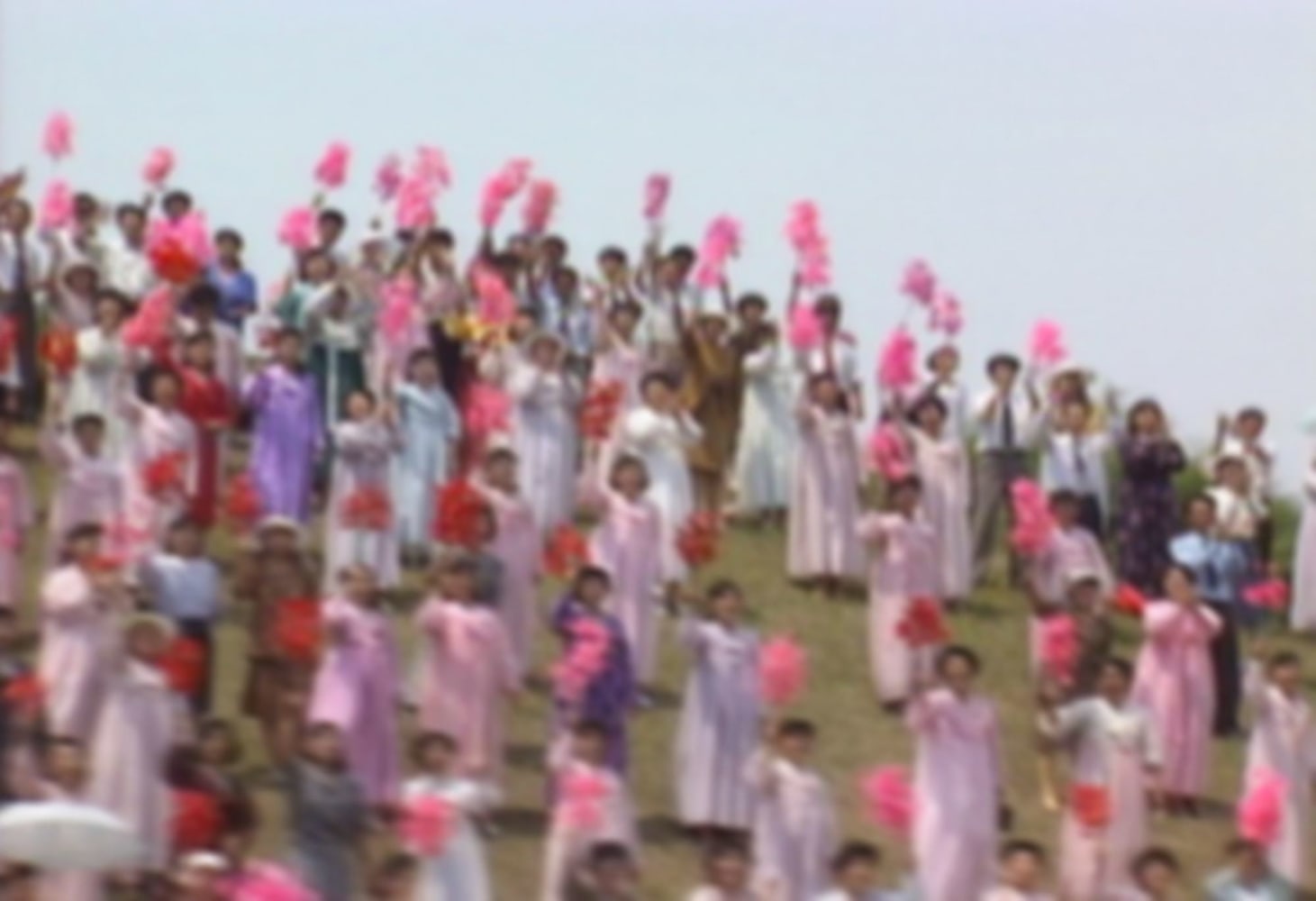 Park Chan-kyong (b.1965) Flying, 2005 Video, sound 13 min Dimensions variable