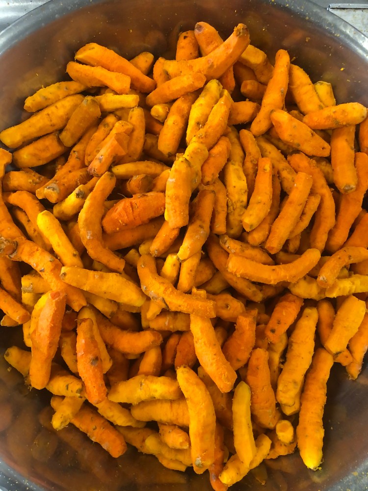 Peeled turmeric!