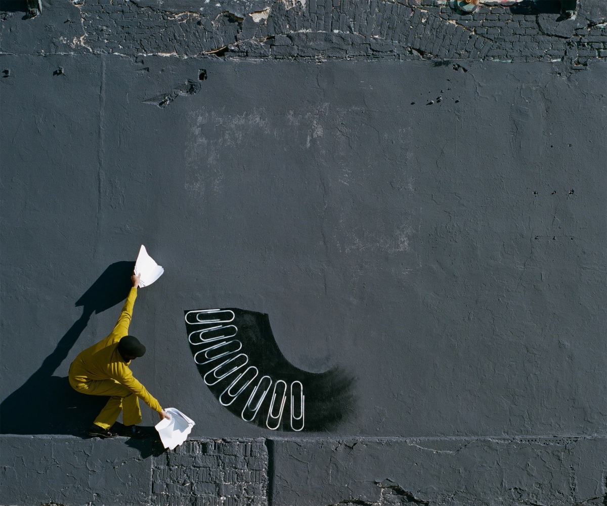ROBIN RHODE

S, 2014 (detail)

C-print

Overall, framed:&amp;nbsp;49.21 x 74.8 inches

125 x 190 cm

Edition&amp;nbsp;of 5 with 2 AP