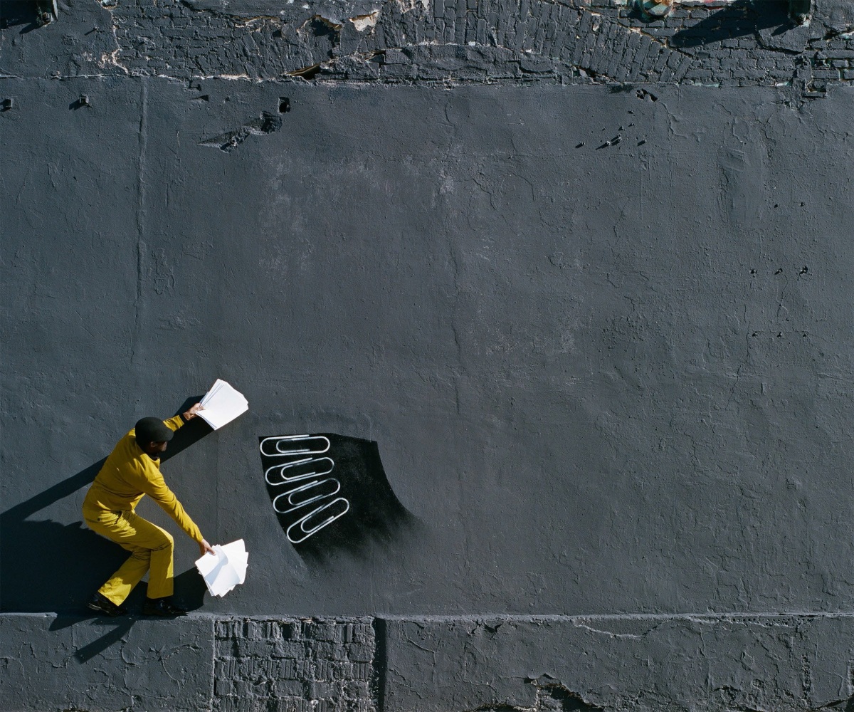 ROBIN RHODE

S, 2014 (detail)

C-print

Overall, framed:&amp;nbsp;49.21 x 74.8 inches

125 x 190 cm

Edition of 5 with 2 AP