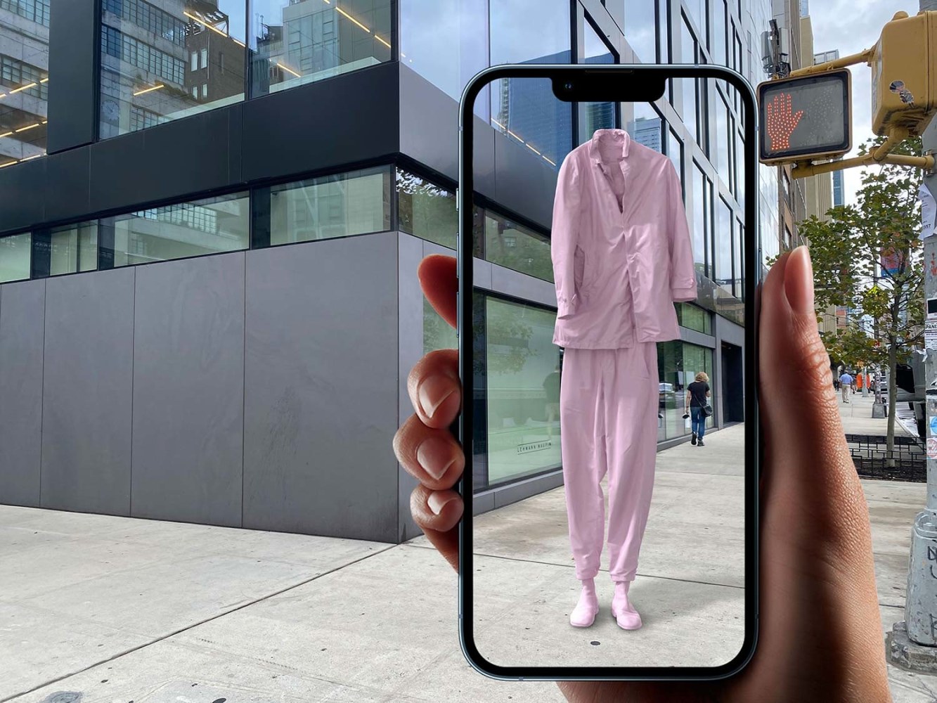 CollectAR Erwin Wurm Ghost