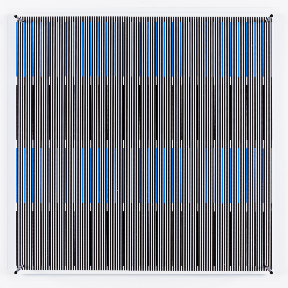Jes&amp;uacute;s Rafael Soto

Tes azules y negras&amp;nbsp;(S&amp;eacute;rie SINTESIS), 1979

Plexiglass and metalic bars

50h x 50w x 12d cm
19 87/127h x 19 87/127w x 4 92/127d in

Edition EA