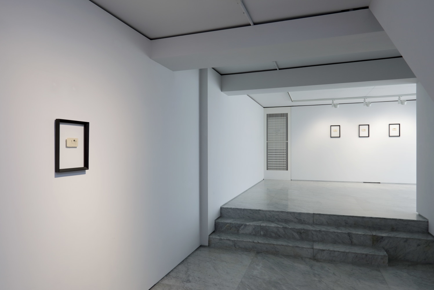 Installation view of&amp;nbsp;Koo Jeong A:2O2O at PKM+, Seoul, 2020

Courtesy of the artist &amp;amp; PKM Gallery